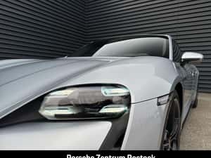 Porsche Taycan Berlină 2022 - Electric 761 cp — miniatura 3