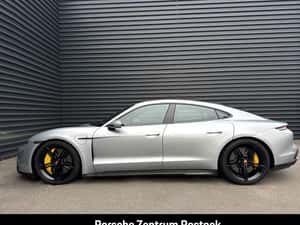 Porsche Taycan Berlină 2022 - Electric 761 cp — miniatura 5
