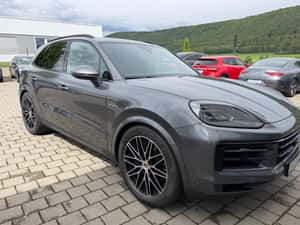 Porsche Cayenne Hibrid 470 CP SUV Second-hand — miniatura 2