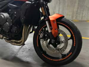 Triumph Trident 660 - Revizie la Triumph Bucuresti - Cu Accesorii — miniatura 8