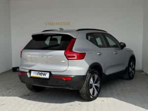 Volvo XC40, 2022, Electric, 46.214 km — miniatura 2