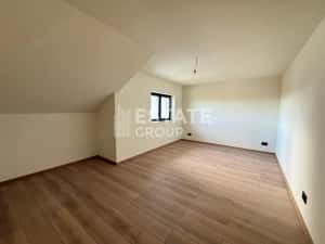 Duplex modern, Zona linistita, Mosnita noua — miniatura 9