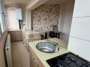 Apartament cu o cameră, de închiriat,zona Complexul studentesc — miniatura 6