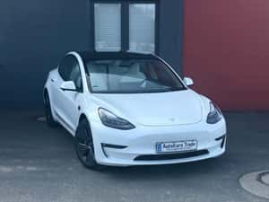 Tesla Model 3 - 2022, electric, 96.222 km