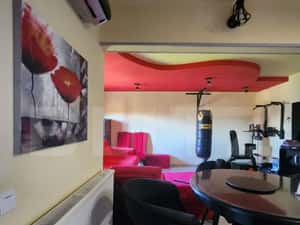 Apartament cu 2 camere, 53 mp, mobilat, costuri mici intretinere, zona — miniatura 4