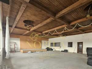 SUPER OFERTA DE PRET !!!! SPATIU COMERCIAL 483 mp utili IN ONESTI ZONA INDUSTRIALA CU 1000 MP TEREN — miniatura 2