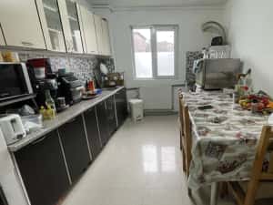 Apartament 3 camere,parter,confort sporit,bloc izolat — miniatura 2