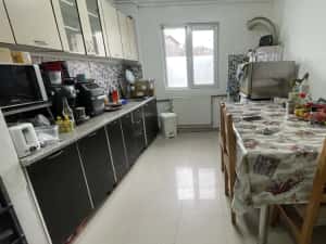 Apartament 3 camere,parter,confort sporit,bloc izolat — miniatura 3