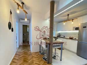 3 camere decomandat, lux & smart – Piața Dacia, 2 băi, 72 mp.