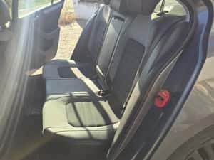 Volskwagen Jetta 2012 1.6 TDI 105 cp GRI automata — miniatura 2