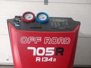Incarcare SI SPALARE INSTALATIE aer conditionat AutoTractoare Combine — miniatura 3