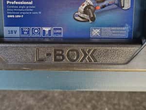 Polizor unghiular fără fir Bosch GWS 18V-7 125 mm L-BOXX, NOU — miniatura 7