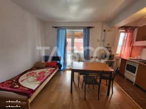 Apartament de vanzare 4 camere pe 2 etaje 84 mp zona Rahovei Sibiu