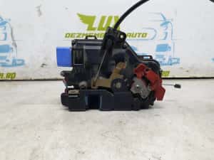 Broasca dreapta fata 3d1837016 Volkswagen Caddy 3 facelift (2010 - 2015)