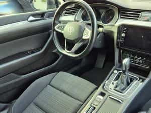 VOLKSWAGEN PASSAT Combi Automată — miniatura 7