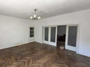Apartament cu 4 camere la vila cu doar două locuințe, grădină proprie de 400mp — miniatura 2
