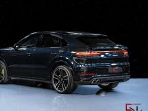 Porsche Cayenne Hibrid 2021 - 462 CP — miniatura 6