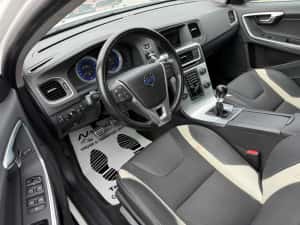 *RATE*VOLVO V60 R-Design Eco-drive 1.6 Diesel 105CP 2011 E5 NAV Clima impecabila ! — miniatura 3