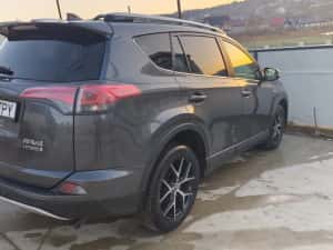 Vand schimb Toyota RAV4 hybrid 2017 4x4 garantie baterie led variante — miniatura 4