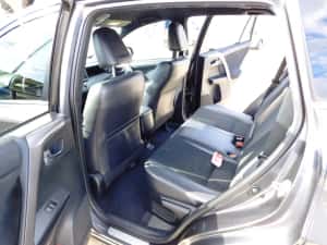 Vand schimb Toyota RAV4 hybrid 2017 4x4 garantie baterie led variante — miniatura 6