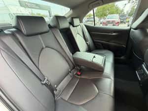 Toyota Camry Dynamic 2.5 Hybrid 218 Cp — miniatura 3