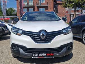 RENAULT KADJAR BOSE 1.6 dCI 130CP SUV 160.500 Km — miniatura 6