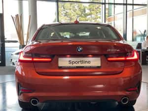 BMW 330 Hibrid 2021, 55.539 km - second hand — miniatura 5