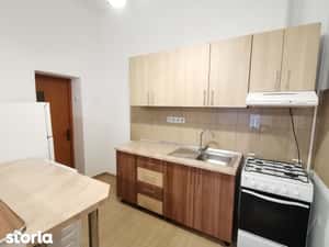 Apartament 2 Camere de Inchiriat, str Poarta Schei — miniatura 6