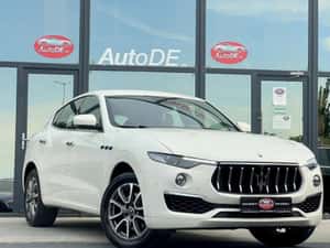 Maserati Levante Automată 330 HP Benzină 2021 — miniatura 2