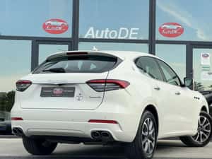 Maserati Levante Automată 330 HP Benzină 2021 — miniatura 4