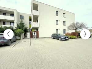 Apartament spatios 2 camere — miniatura 2