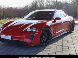 Porsche Taycan Berlină Electric - 598 cp — miniatura 1