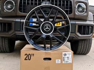 Jante 19 Mercedes R19 C class E class CLS Cle S class Glc Glc coupe — miniatura 4