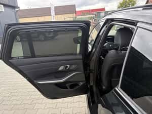 BMW Seria 3 330e xDrive Touring M Sport 2023 — miniatura 2