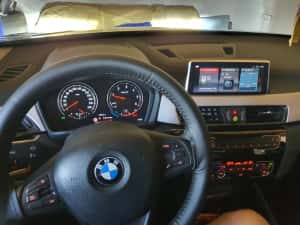 BMW x1 an 2019 2 litri d — miniatura 6