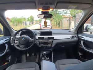 BMW x1 an 2019 2 litri d — miniatura 9