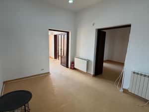 Inchiriez apartament zona Piata Unirii (central) — miniatura 3