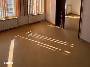 Inchiriez apartament zona Piata Unirii (central) — miniatura 5