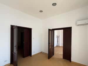 Inchiriez apartament zona Piata Unirii (central) — miniatura 6