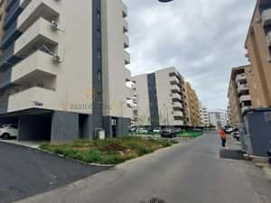 Studio prima închiriere | Metrou Apărătorii Patriei | Parcare inclusă