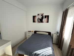 apartament 2 camere de inchiriat — miniatura 5