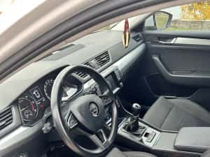 Skoda Superb 2.0 TDI 4x4 — miniatura 3