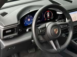 Porsche Macan Automată 408 HP Electric — miniatura 7