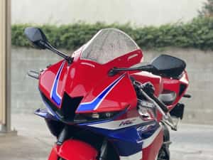Honda cbr 600rr 2025-3500 km cu evacuare si soft, fara circuit