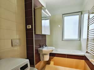 Apartament 2 camere,  Aradului , Iris 4 ,loc de parcare — miniatura 6