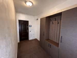 Direct proprietar, 2 camere mobilat utilat 75 mp cu parcare subterană — miniatura 3