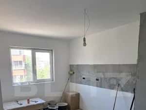 Vand apartament cu 3 camere, finisat, m11 — miniatura 5