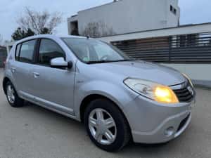 Dacia Sandero 2009 1.6 Benzina cu GPL valabilitate 5 ani — miniatura 8