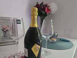 Inchiriez apartament central  2 camere