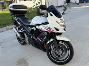 Vand dinozaur de touring. SUZUKI GSX 650 F — miniatura 9
